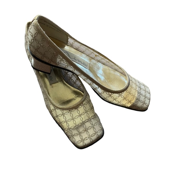 VINTAGE NINA Mod Square Toe Metallic Gold Glitter Heeled Shoes - Picture 3 of 11